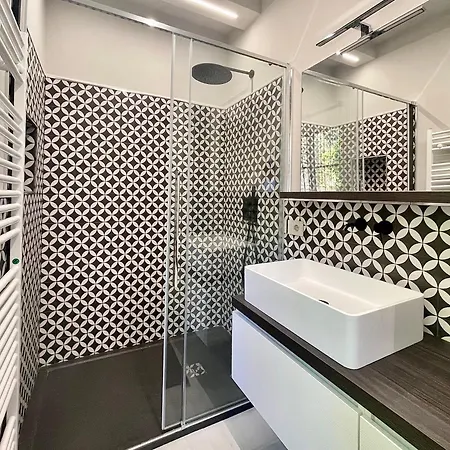 Elegant & Comfortable Modern With Swimming Pool * Στρέσα
